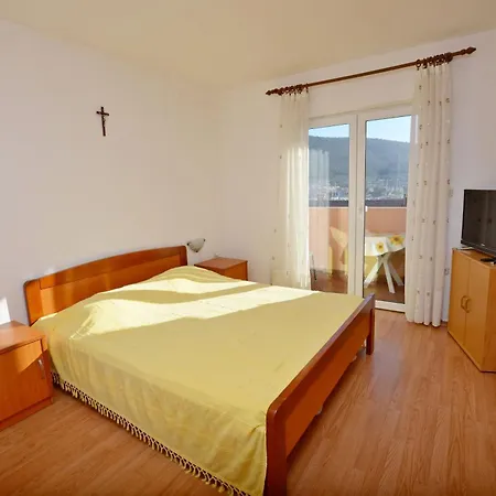 Marija Apartment Cres