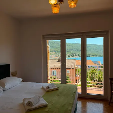 Marija Apartment Cres